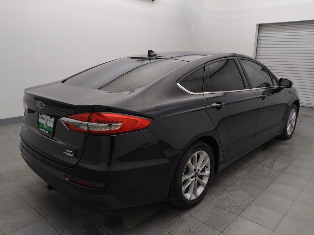 2020 Ford Fusion in Live Oak, TX 78233 - 18092556 9