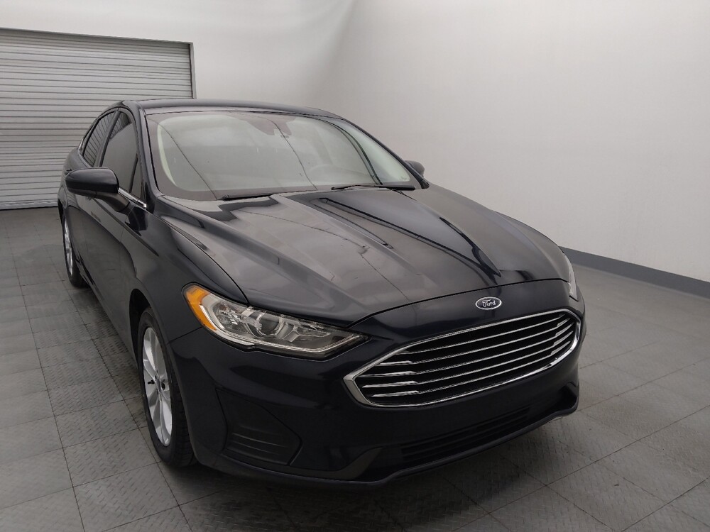 2020 Ford Fusion in Live Oak, TX 78233 - 18092556 14