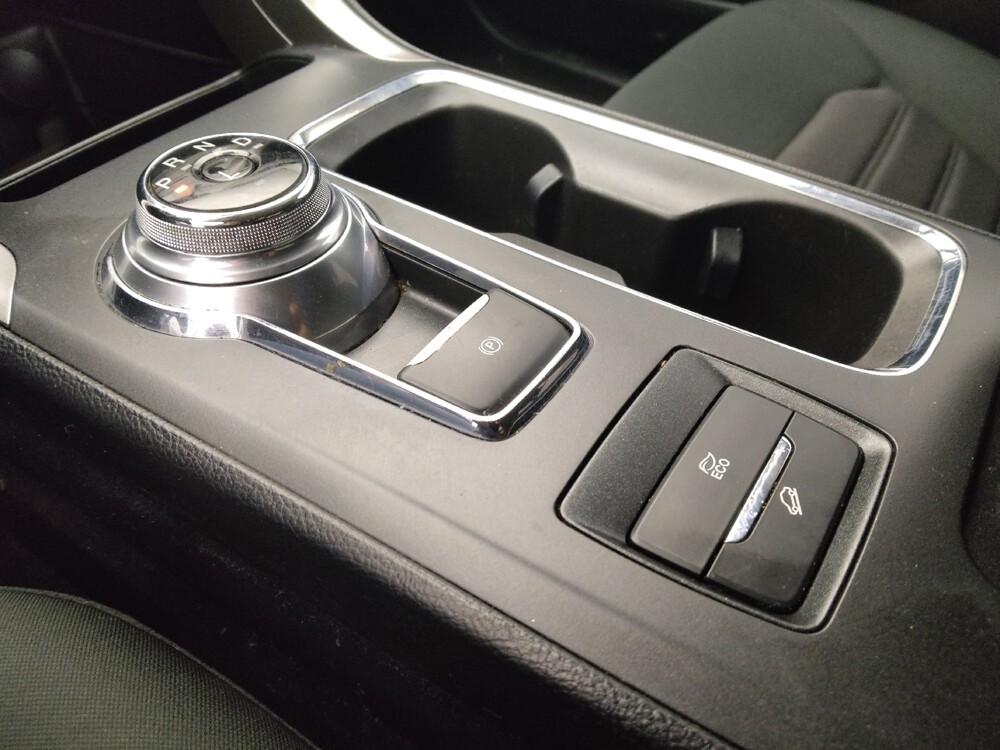 2020 Ford Fusion in Live Oak, TX 78233 - 18092556 26