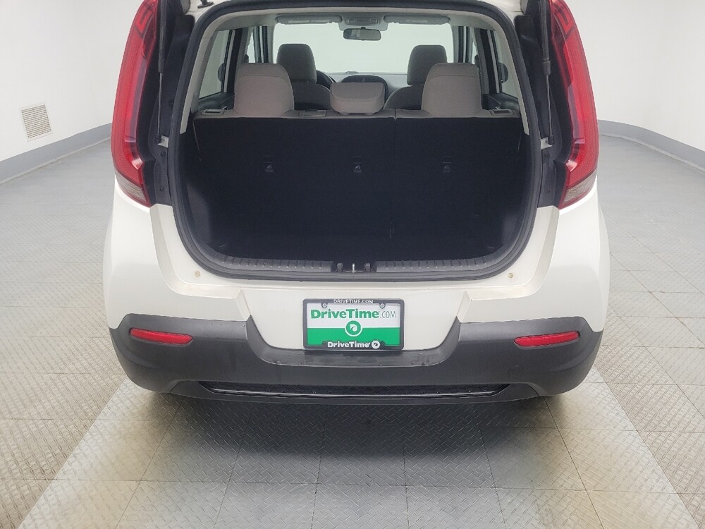 2020 Kia Soul in Indianapolis, IN 46222 - 18092560 29