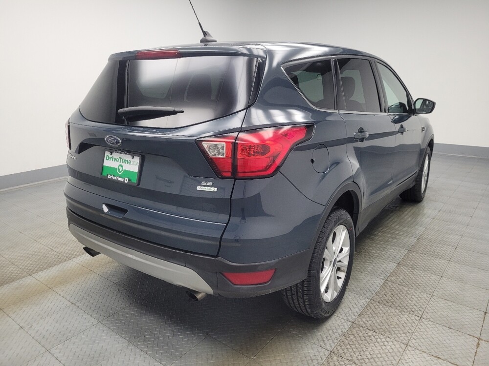 2019 Ford Escape in Indianapolis, IN 46219 - 18092561 9