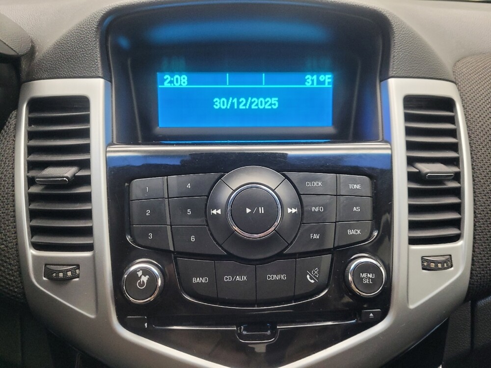 2016 Chevrolet Cruze in Indianapolis, IN 46219 - 18092565 25