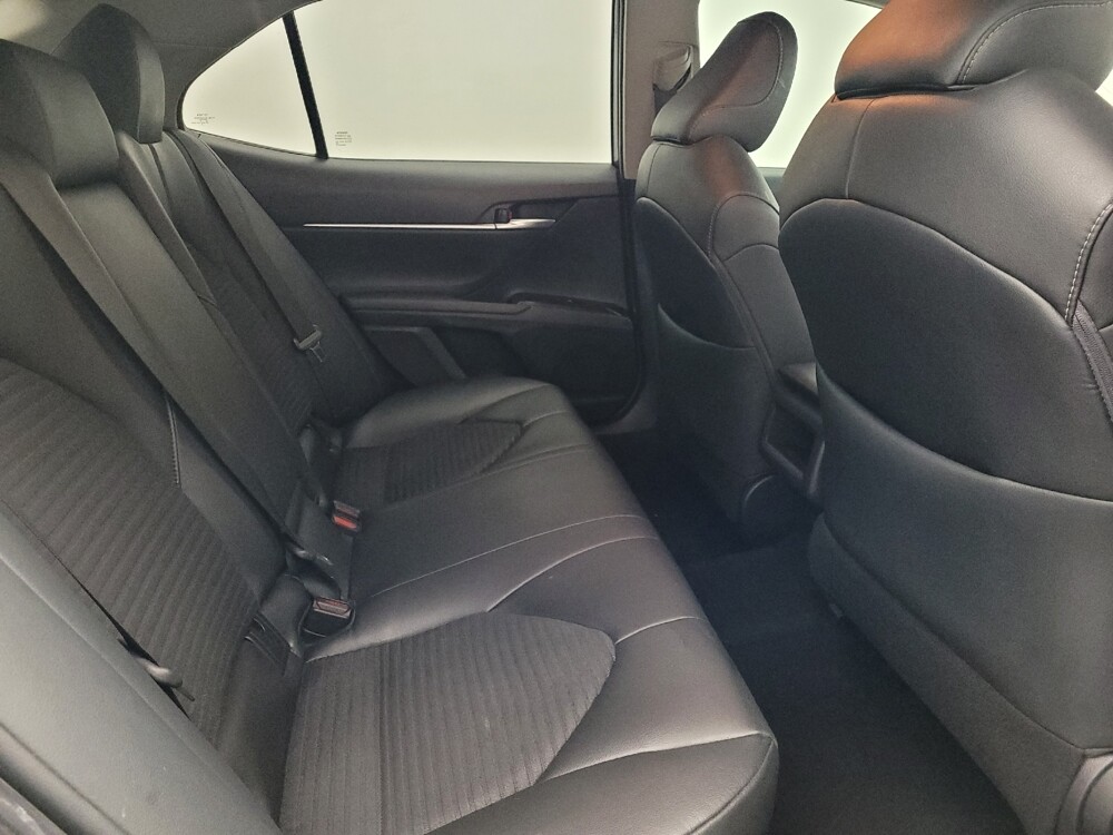 2018 Toyota Camry in Sanford, FL 32773 - 18092567 19