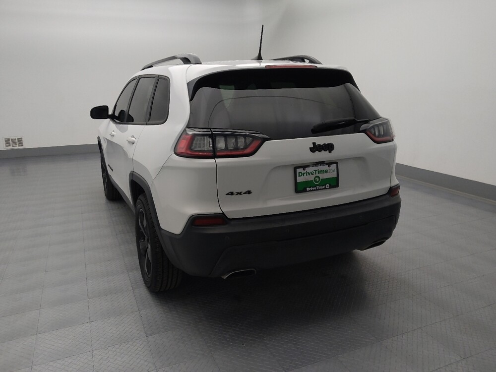 2019 Jeep Cherokee in Wichita, KS 67207 - 18092568 6