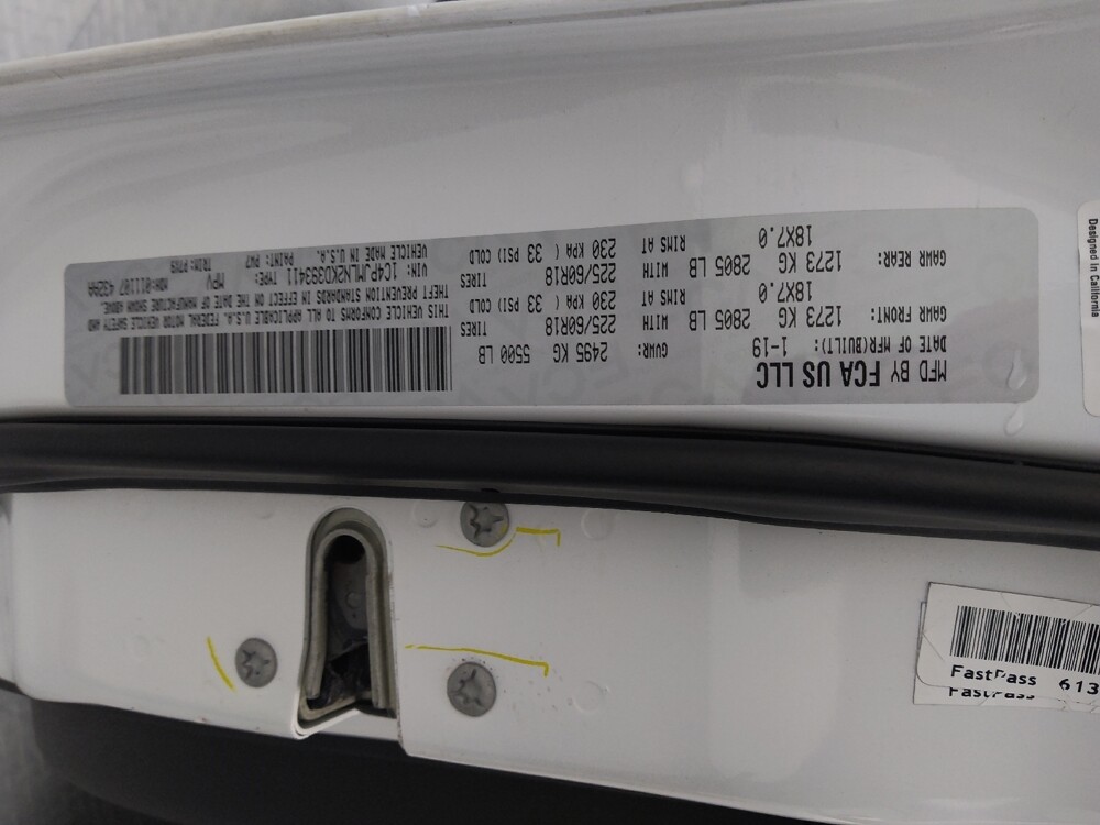 2019 Jeep Cherokee in Wichita, KS 67207 - 18092568 33