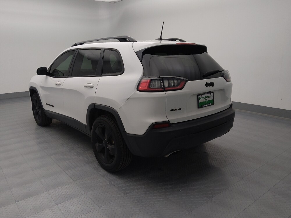 2019 Jeep Cherokee in Wichita, KS 67207 - 18092568 5