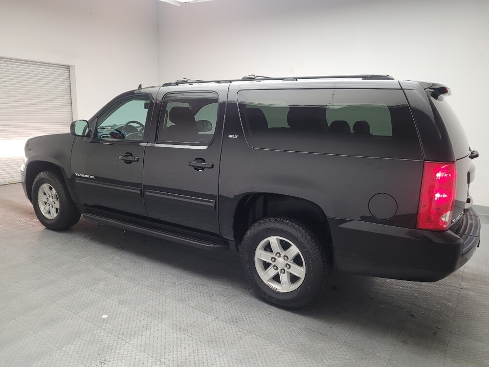 2014 GMC Yukon XL in El Cajon, CA 92020 - 18092570 3