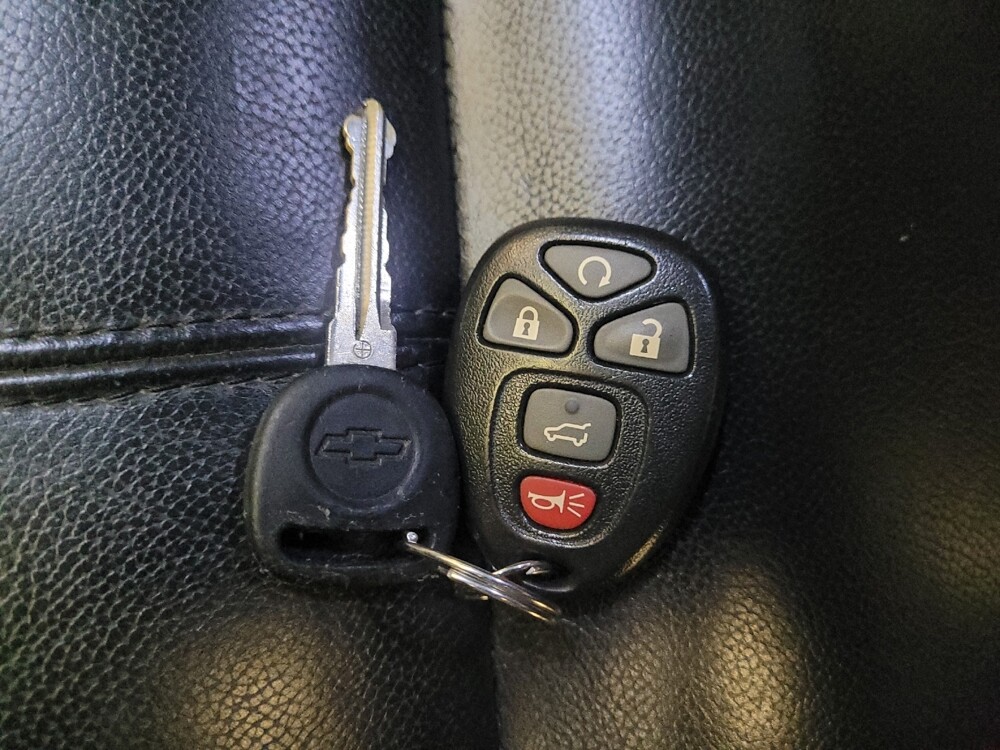 2014 GMC Yukon XL in El Cajon, CA 92020 - 18092570 32