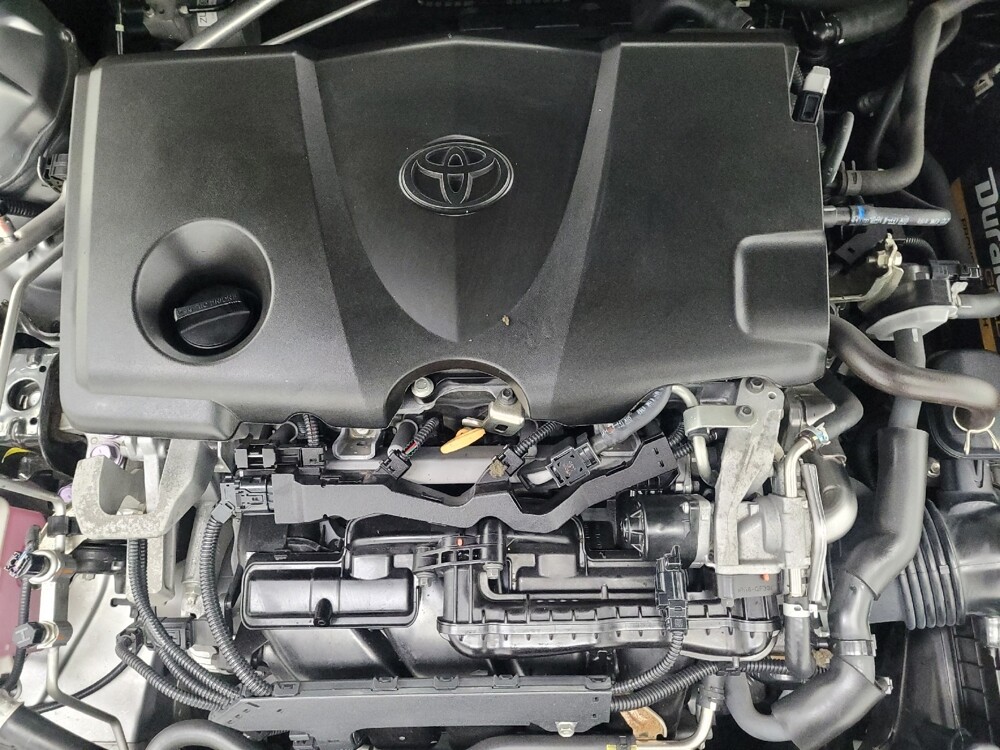 2019 Toyota Camry in Las Vegas, NV 89102 - 18092572 30