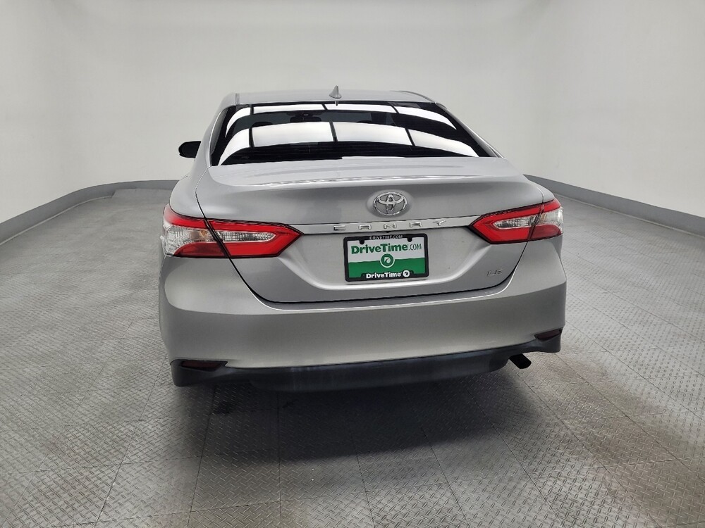 2019 Toyota Camry in Las Vegas, NV 89102 - 18092572 6