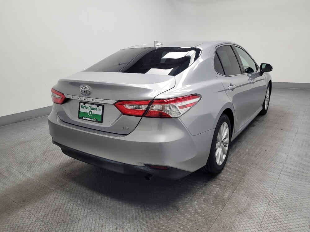 2019 Toyota Camry in Las Vegas, NV 89102 - 18092572 9