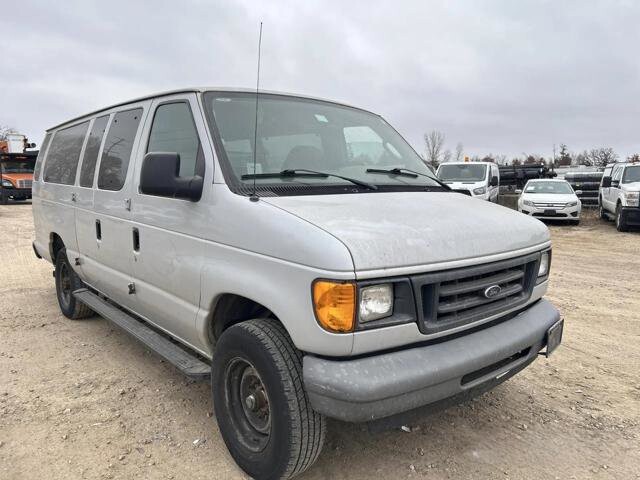 2007 Ford E-350 and Econoline 350 in Blauvelt, NY 10913 - 18092578