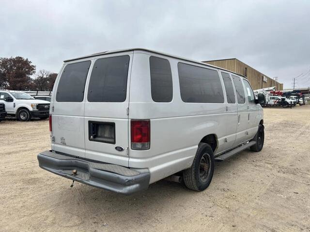 2007 Ford E-350 and Econoline 350 in Blauvelt, NY 10913 - 18092578 6