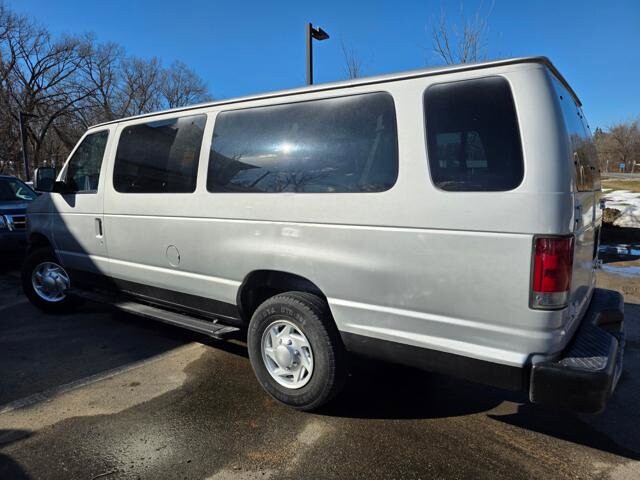 2007 Ford E-350 and Econoline 350 in Blauvelt, NY 10913 - 18092578 6