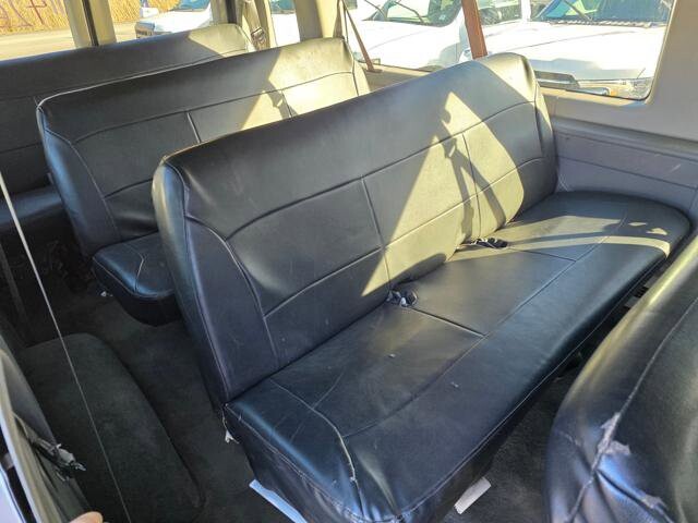 2007 Ford E-350 and Econoline 350 in Blauvelt, NY 10913 - 18092578 47