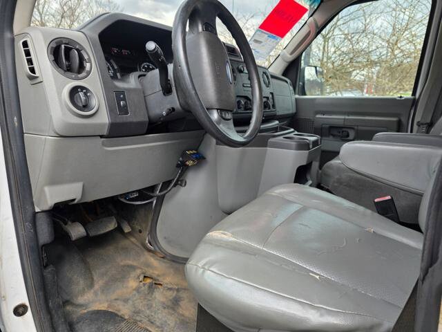 2013 Ford E-250 and Econoline 250 in Blauvelt, NY 10913 - 18092579 10