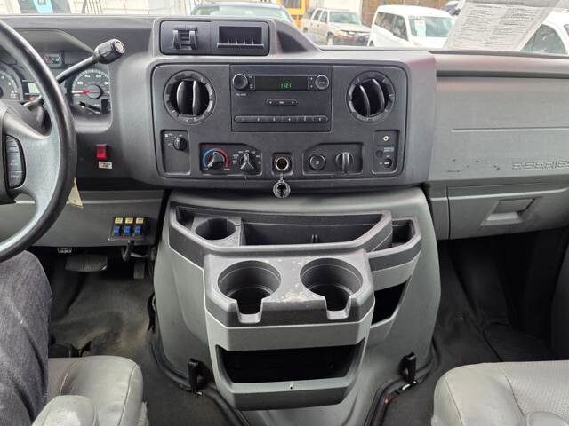 2013 Ford E-250 and Econoline 250 in Blauvelt, NY 10913 - 18092579 16
