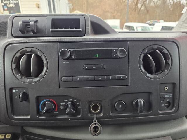 2013 Ford E-250 and Econoline 250 in Blauvelt, NY 10913 - 18092579 17