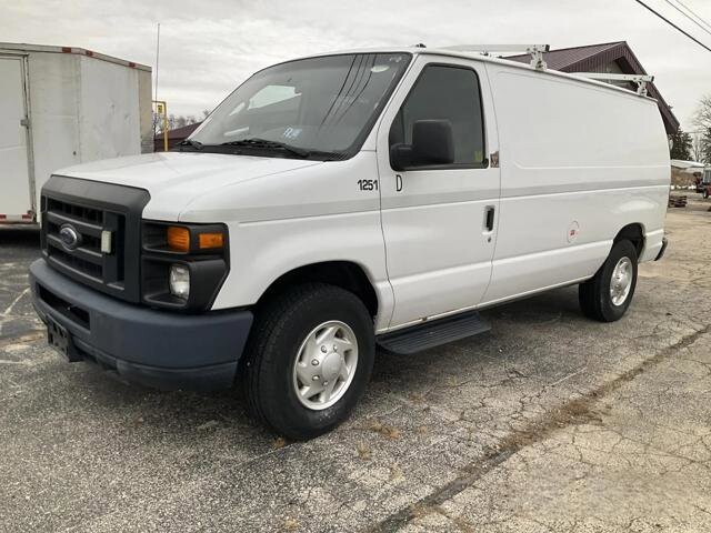 2013 Ford E-250 and Econoline 250 in Blauvelt, NY 10913 - 18092579 3