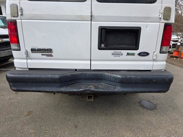 2013 Ford E-250 and Econoline 250 in Blauvelt, NY 10913 - 18092579 41