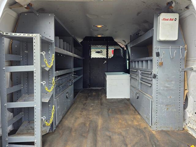 2013 Ford E-250 and Econoline 250 in Blauvelt, NY 10913 - 18092579 32