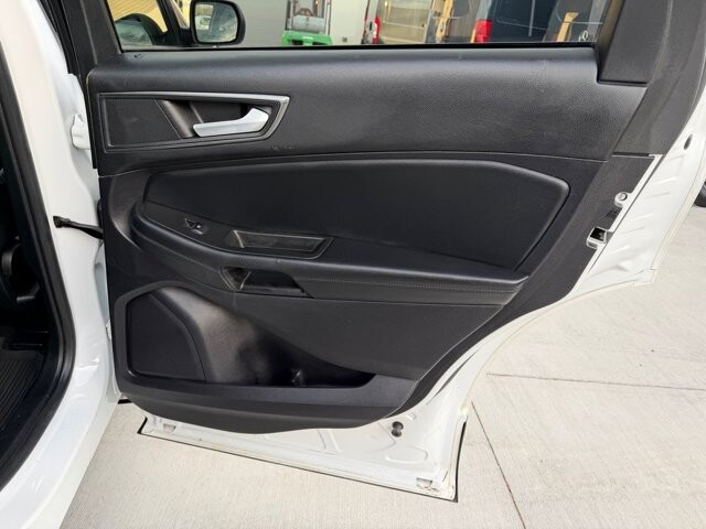 2020 Ford Edge in Knoxville, TN 37920 - 18092586 9