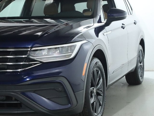 2022 Volkswagen Tiguan in Bedford, OH 44146 - 18092593 4