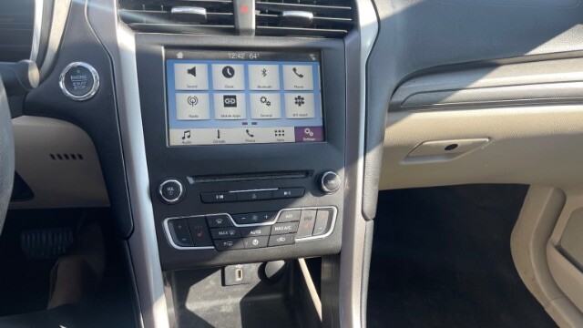 2017 Ford Fusion in Dallas, TX 75228 - 18092601 14