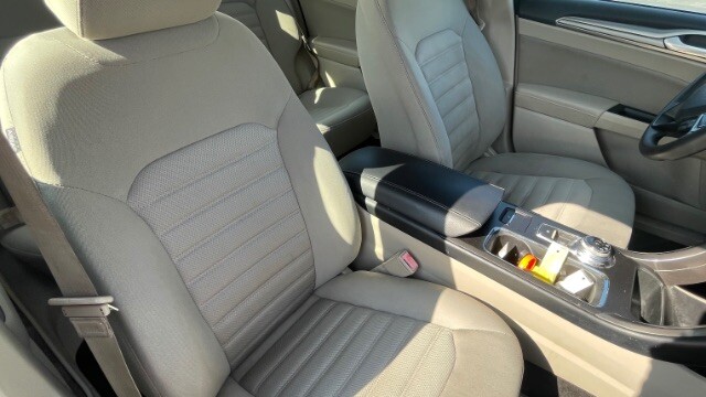 2017 Ford Fusion in Dallas, TX 75228 - 18092601 18