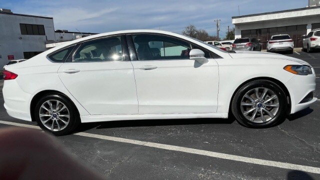 2017 Ford Fusion in Dallas, TX 75228 - 18092601 4