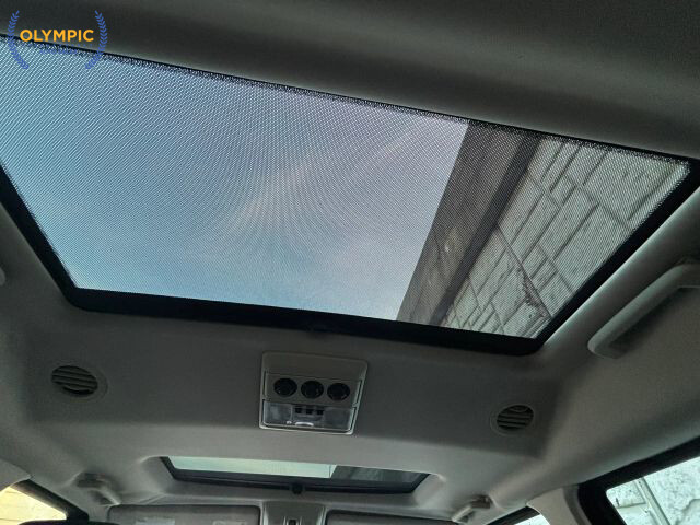 2016 Land Rover LR4 in Decatur, GA 30032 - 18092605 35