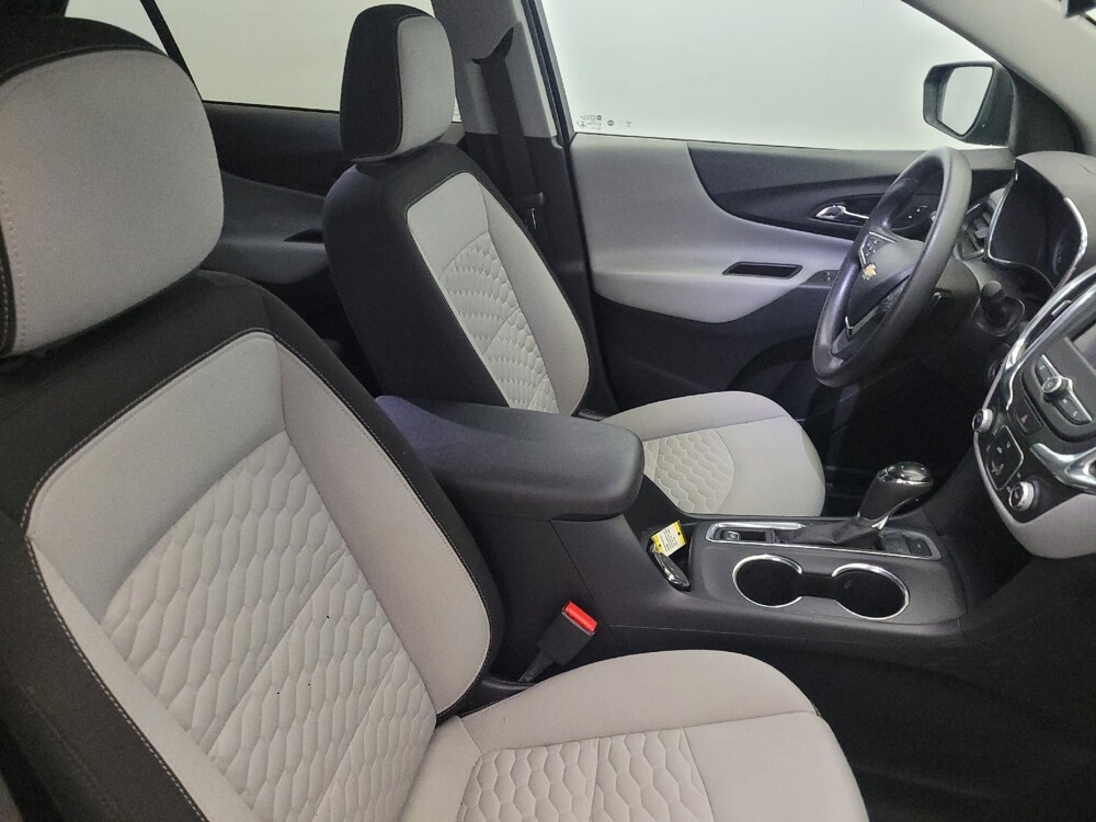 2020 Chevrolet Equinox in Plymouth Meeting, PA 19462 - 18092613 21