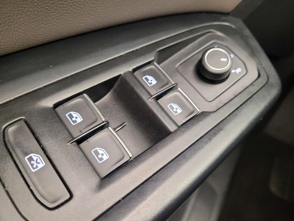 2021 Volkswagen Atlas in Riverside, CA 92504 - 18092617 27