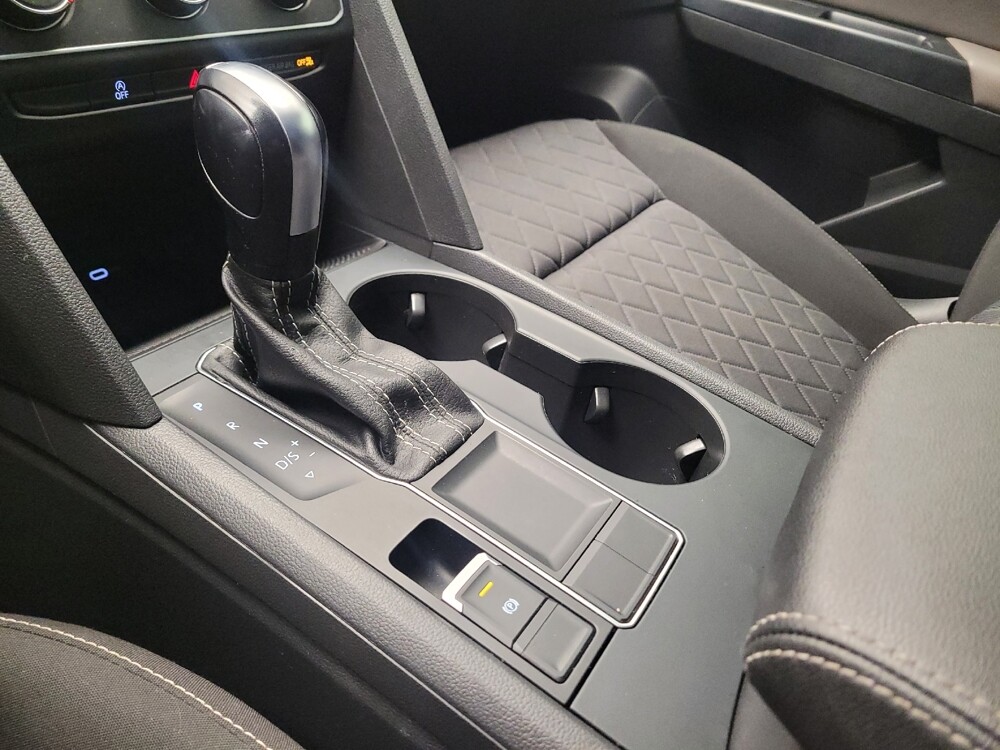 2021 Volkswagen Atlas in Riverside, CA 92504 - 18092617 26