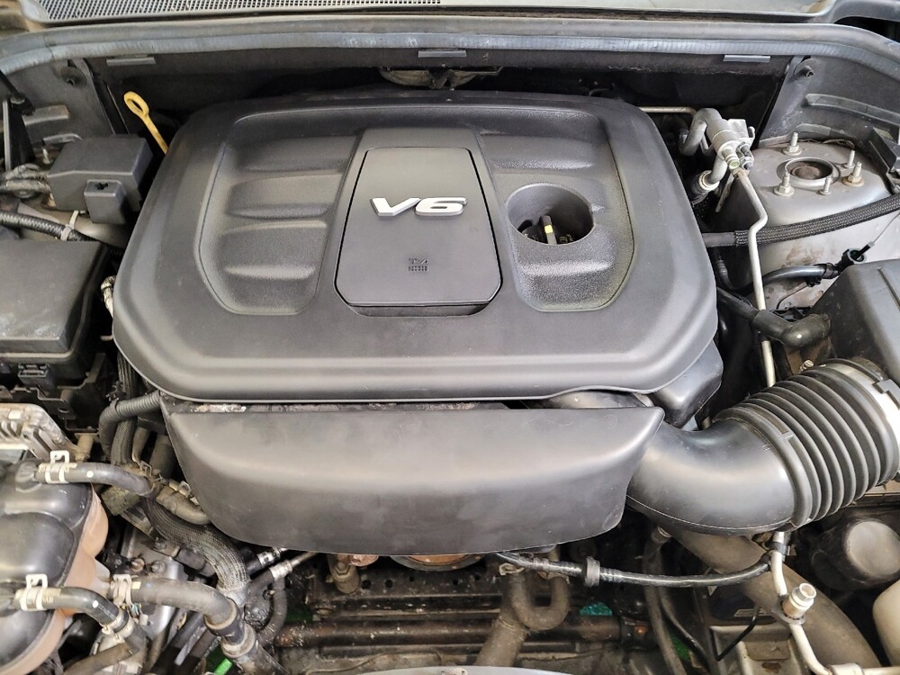 2018 Jeep Grand Cherokee in Fairfield, OH 45014 - 18092622 30