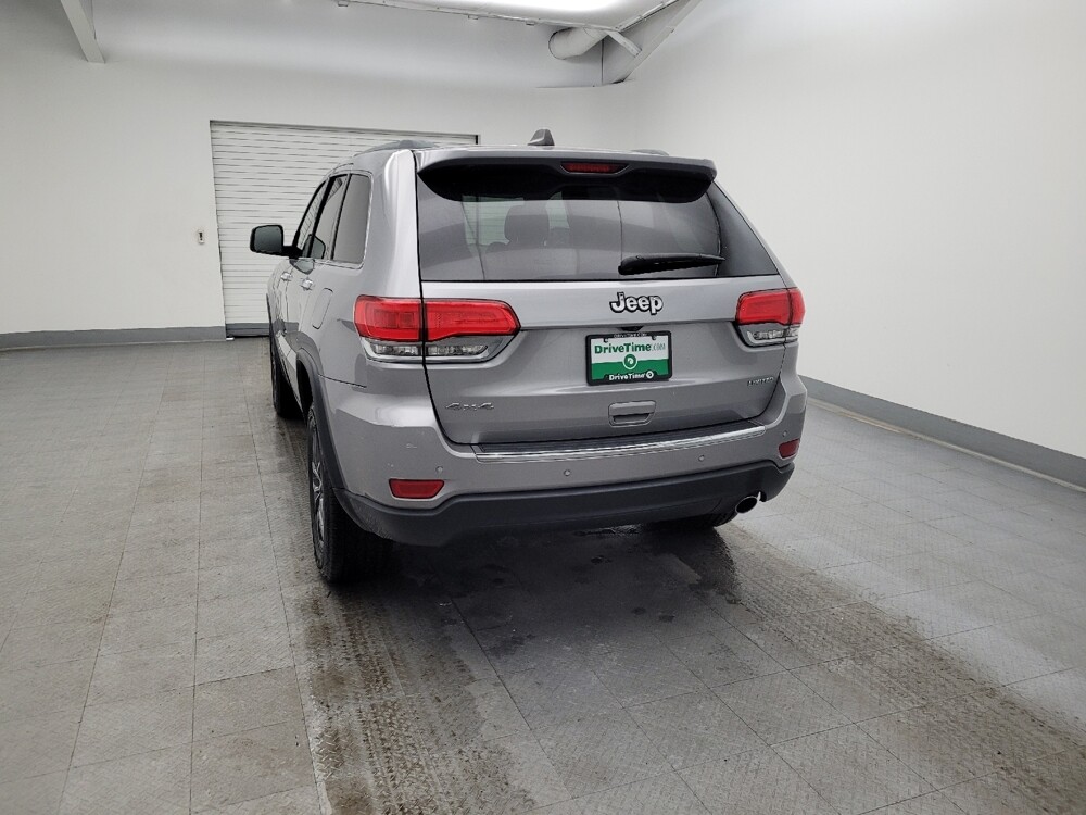 2018 Jeep Grand Cherokee in Fairfield, OH 45014 - 18092622 6