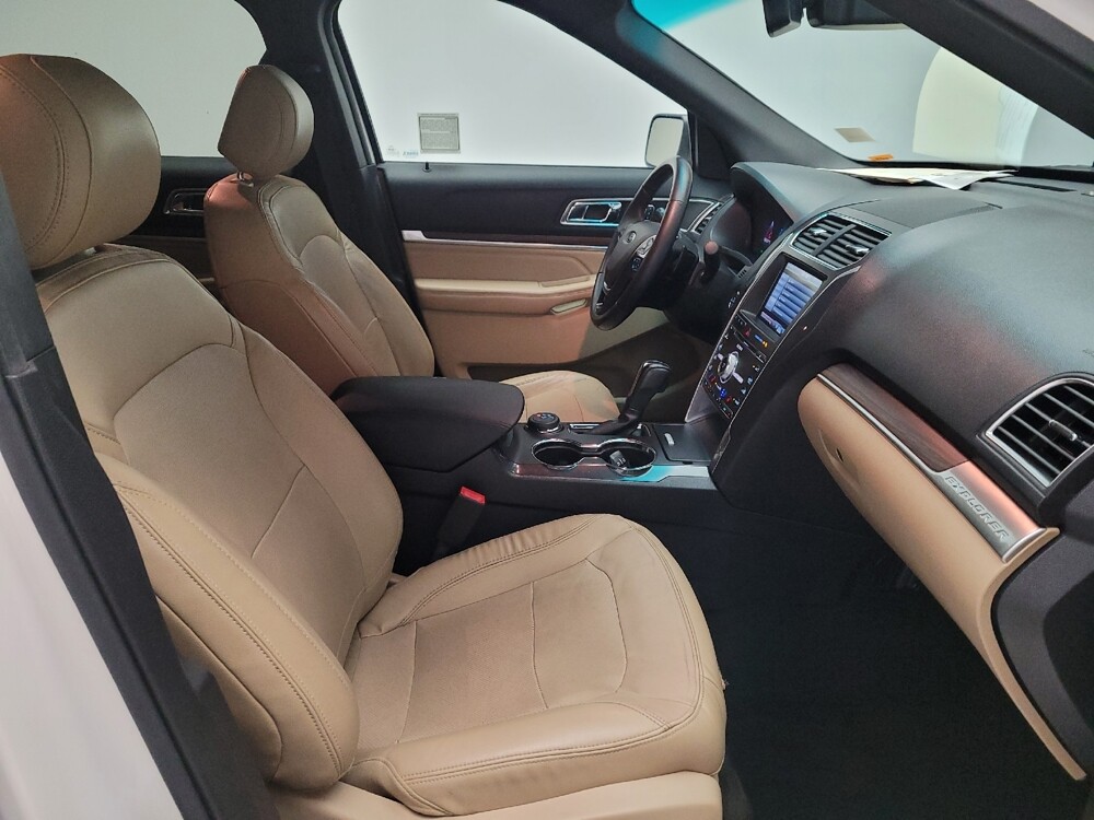 2016 Ford Explorer in Riverside, CA 92504 - 18092623 21