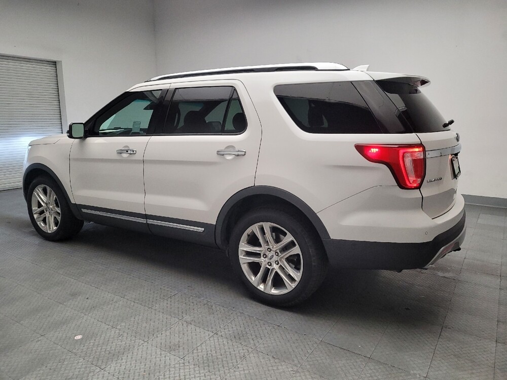 2016 Ford Explorer in Riverside, CA 92504 - 18092623 3
