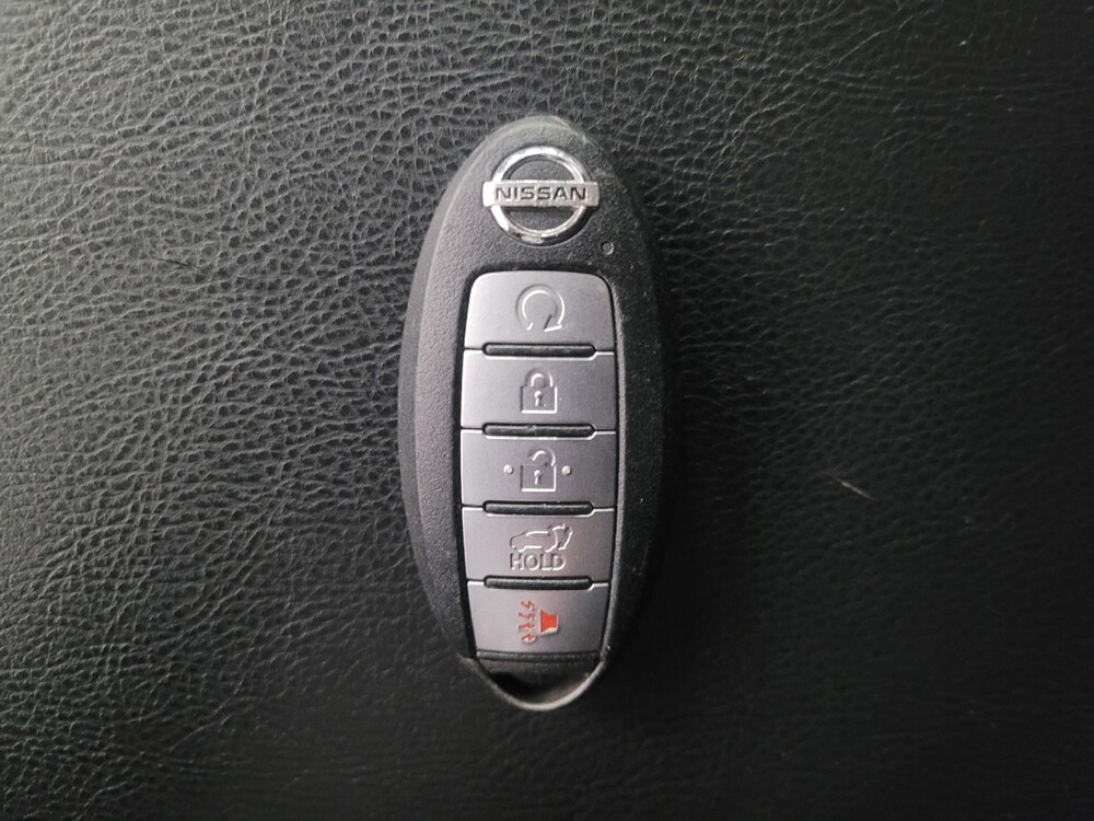 2019 Nissan Pathfinder in Morrow, GA 30260 - 18092625 32