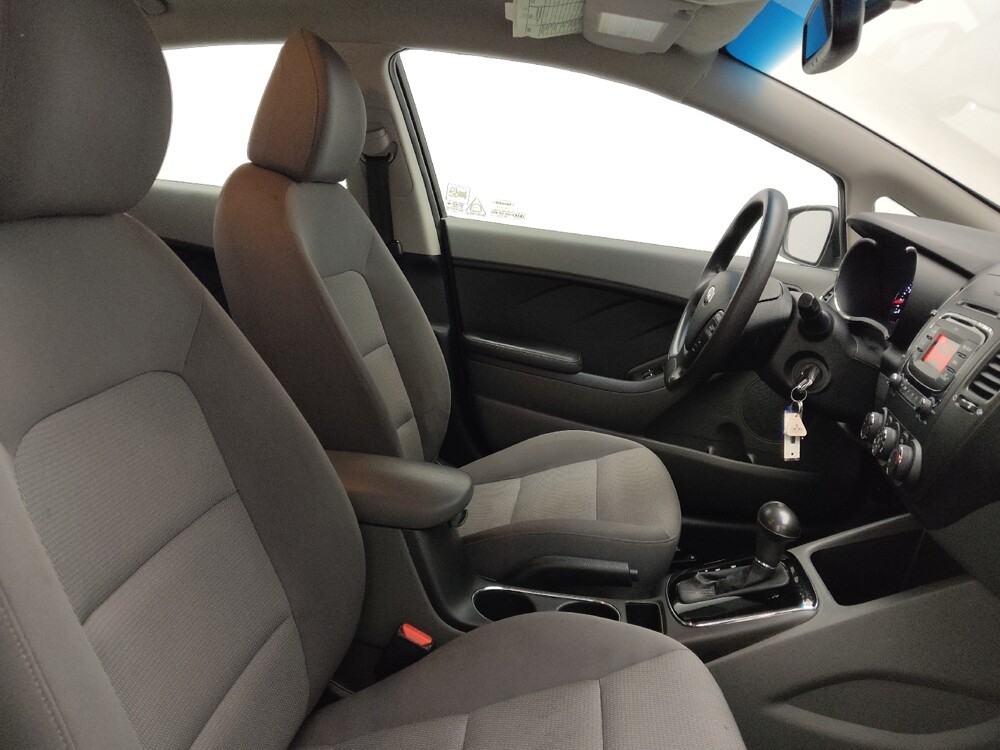 2017 Kia Forte in Union City, GA 30291 - 18092627 21