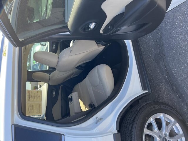 2017 Jeep Cherokee in Mesa, AZ 85212 - 18092629 36