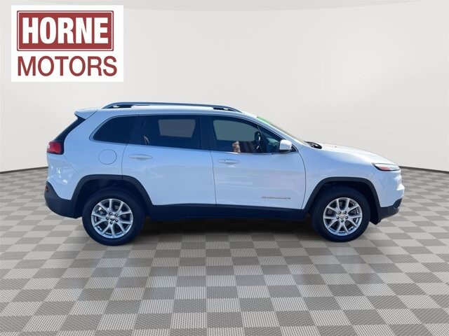 2017 Jeep Cherokee in Mesa, AZ 85212 - 18092629 4