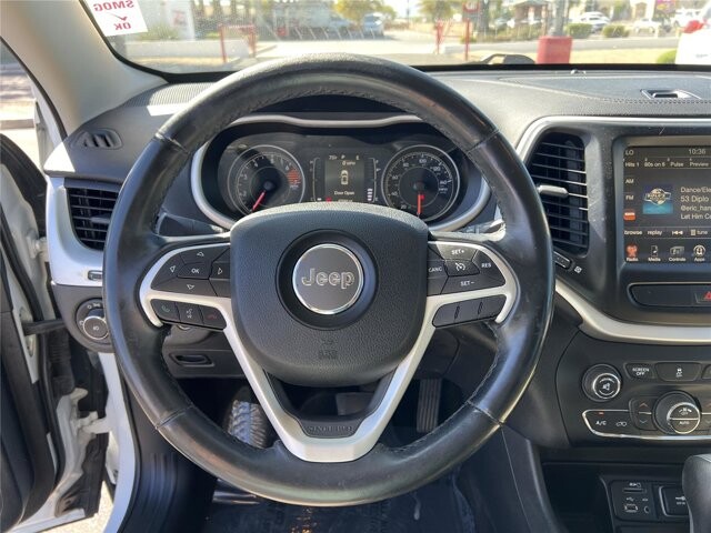 2017 Jeep Cherokee in Mesa, AZ 85212 - 18092629 12