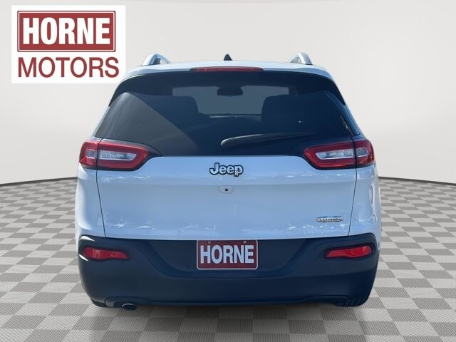 2017 Jeep Cherokee in Mesa, AZ 85212 - 18092629 6