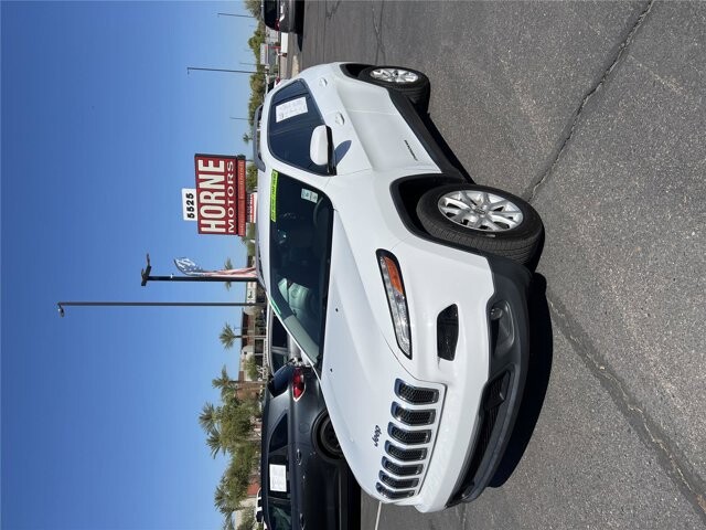 2017 Jeep Cherokee in Mesa, AZ 85212 - 18092629