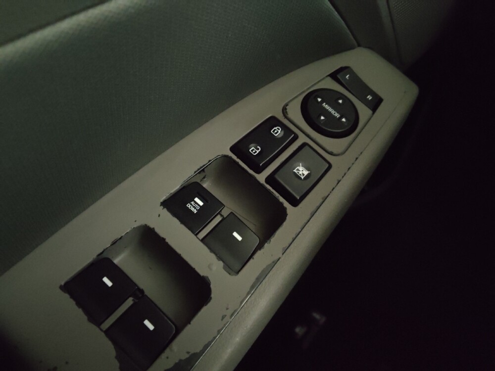 2018 Hyundai Elantra in Marietta, GA 30062 - 18092635 27