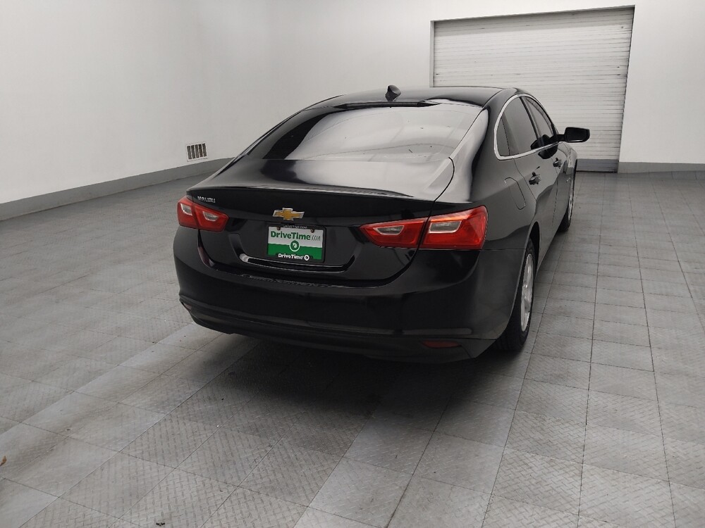 2017 Chevrolet Malibu in Union City, GA 30291 - 18092639 9