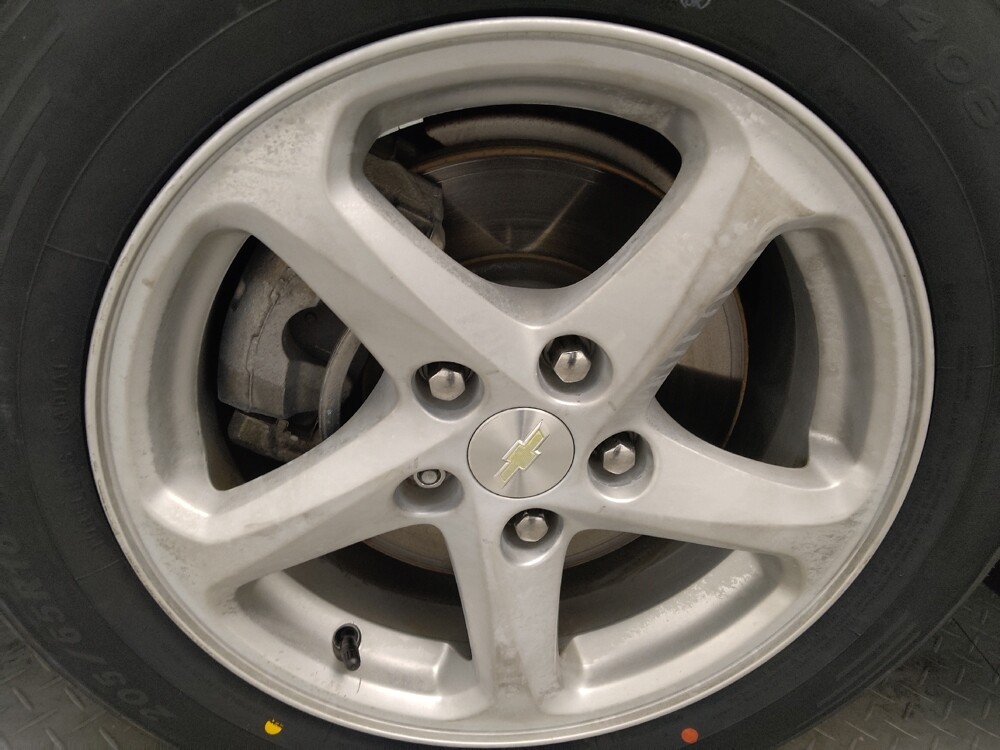 2017 Chevrolet Malibu in Union City, GA 30291 - 18092639 31