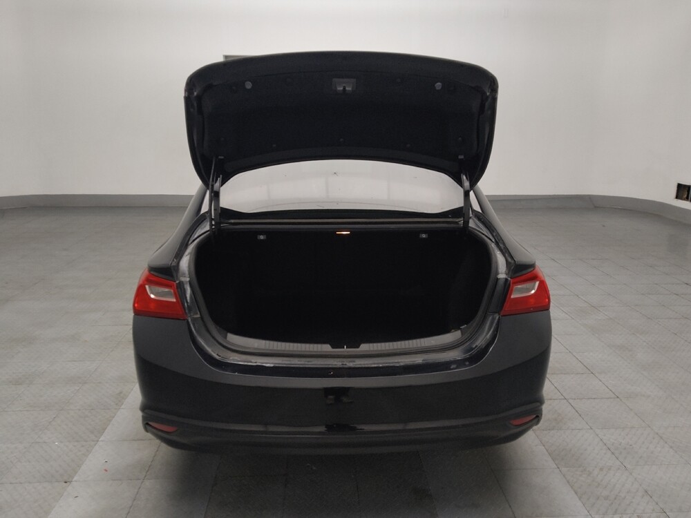 2017 Chevrolet Malibu in Union City, GA 30291 - 18092639 29