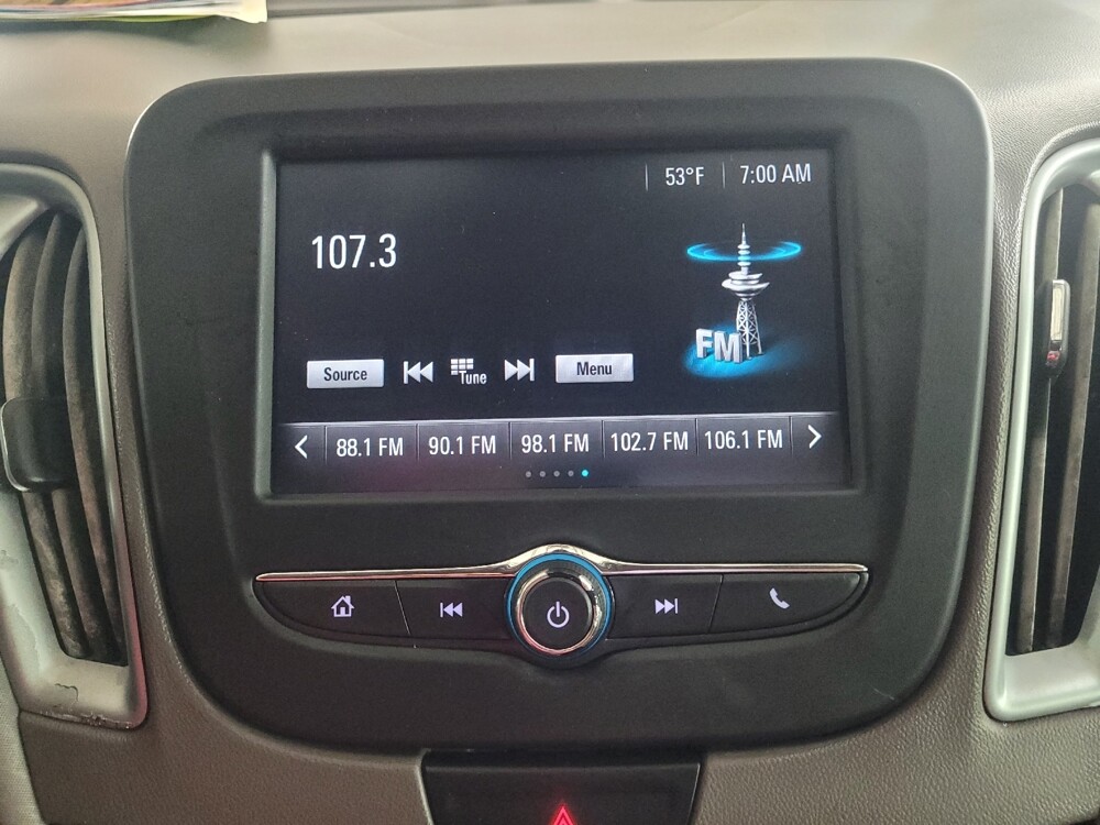 2017 Chevrolet Malibu in Union City, GA 30291 - 18092639 25